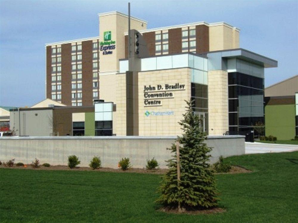 Holiday Inn Express Hotel & Suites Chatham South By Ihg Kültér fotó