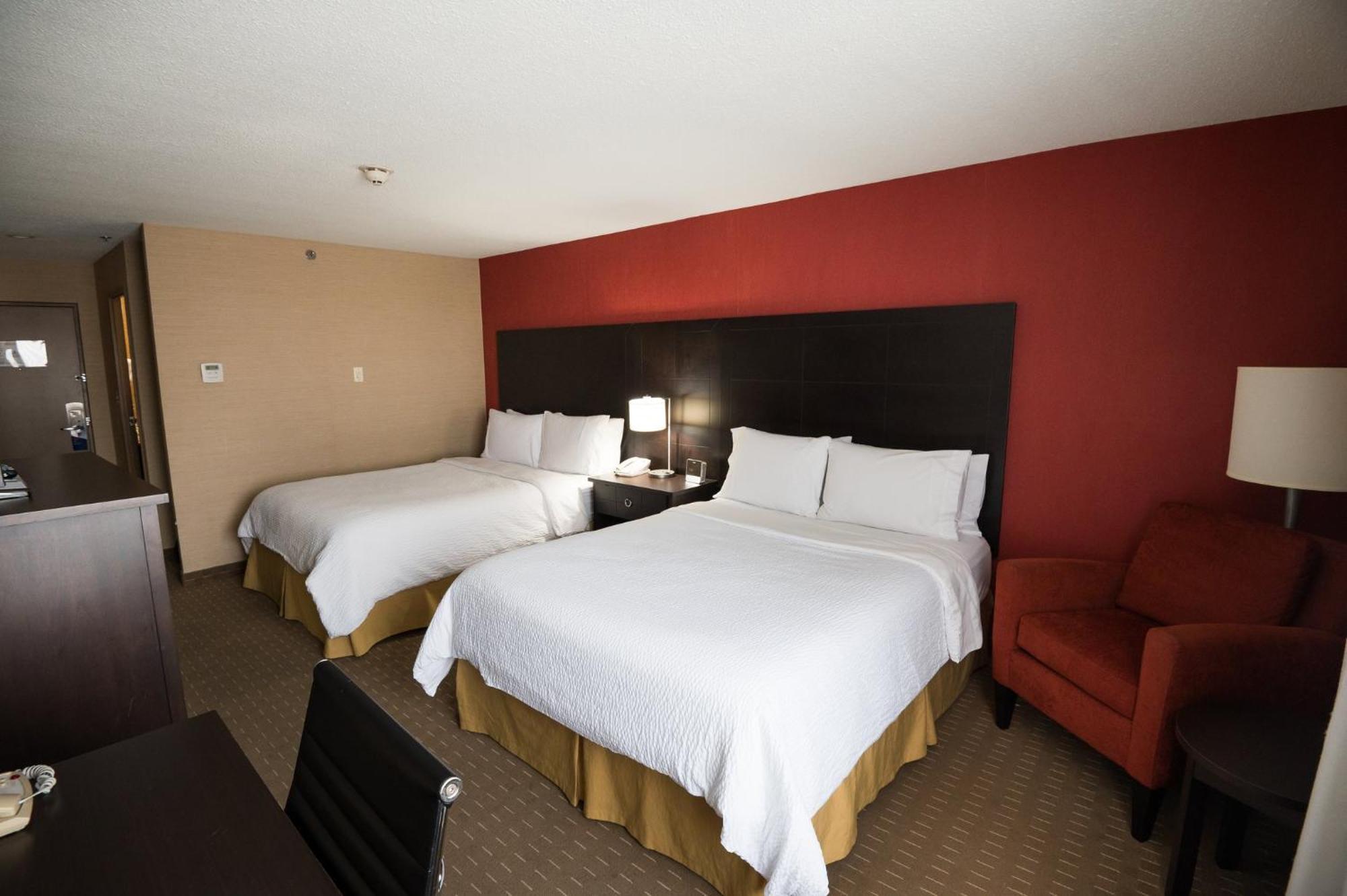 Holiday Inn Express Hotel & Suites Chatham South By Ihg Kültér fotó