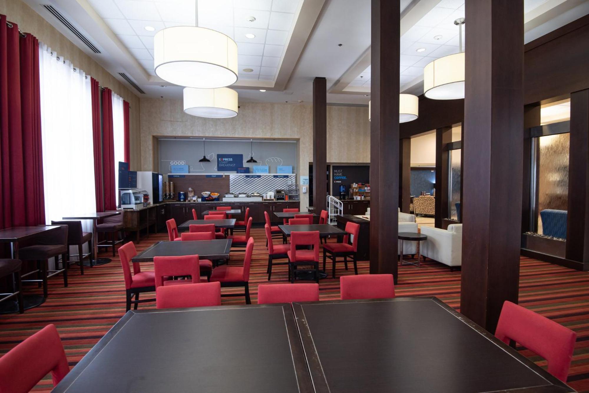 Holiday Inn Express Hotel & Suites Chatham South By Ihg Kültér fotó